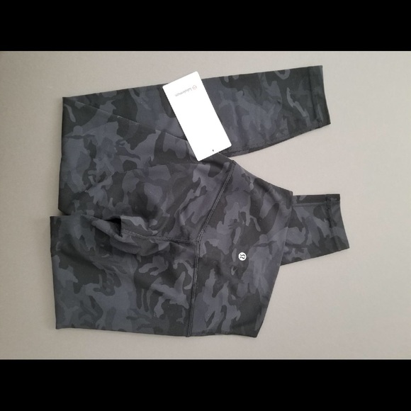 Lululemon Incognito Camo Multi Grey Align NWT - Picture 4 of 8